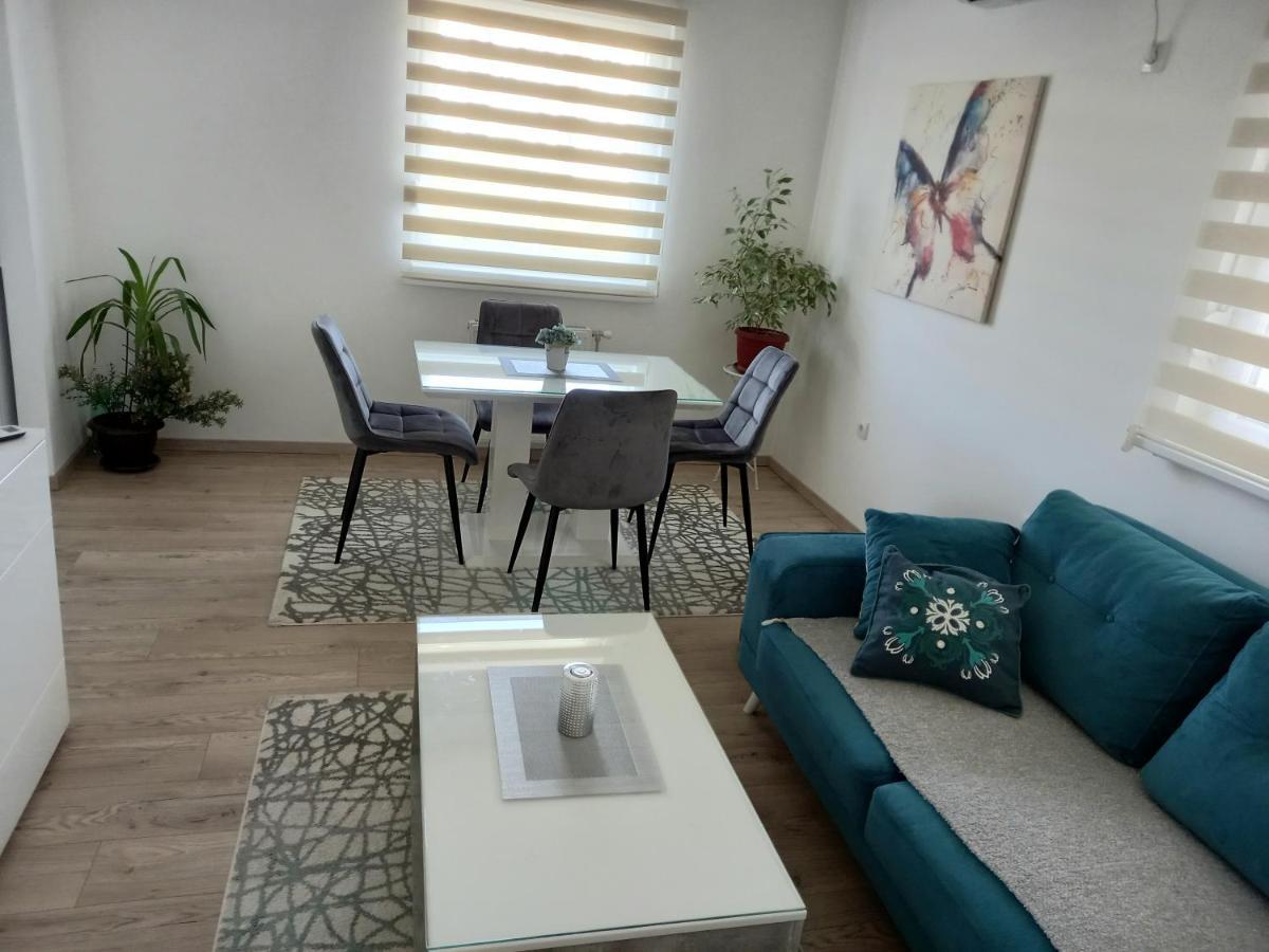 Apartman Vrbas Sa Podzemnom Garazom Banja Luka Exterior photo