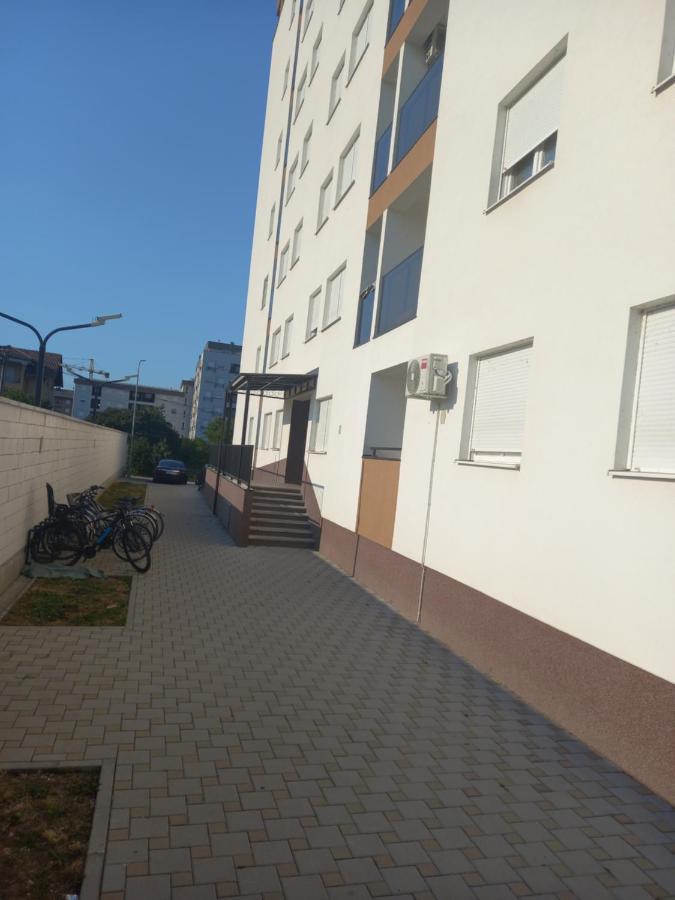 Apartman Vrbas Sa Podzemnom Garazom Banja Luka Exterior photo